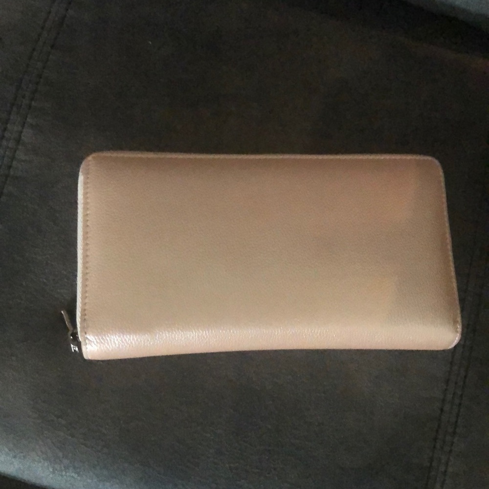 Bveyzi RFID blocking accordion style wallet